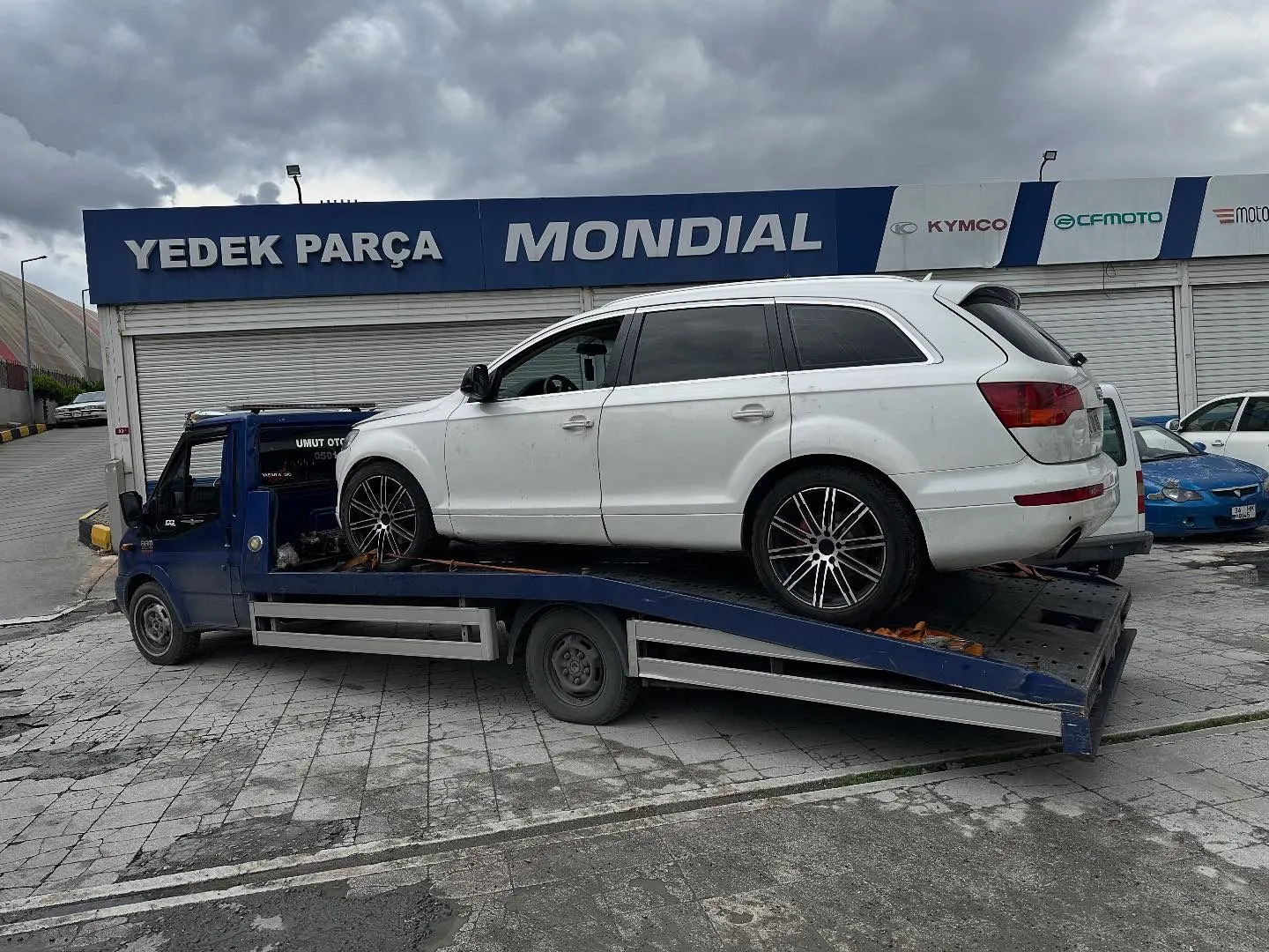 Acil Oto Yol Yardım Aracı