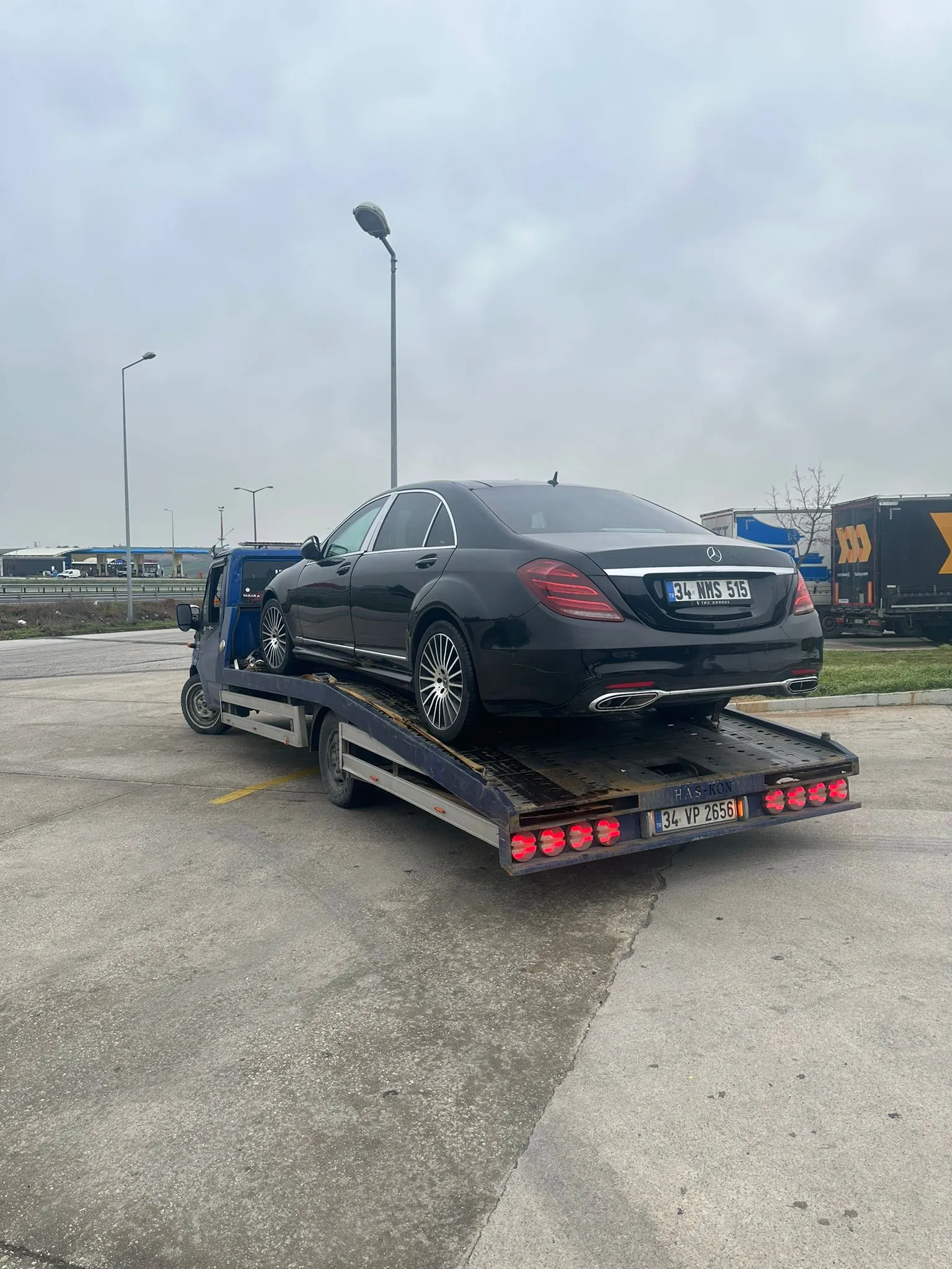 Acil Oto Yol Yardım Aracı