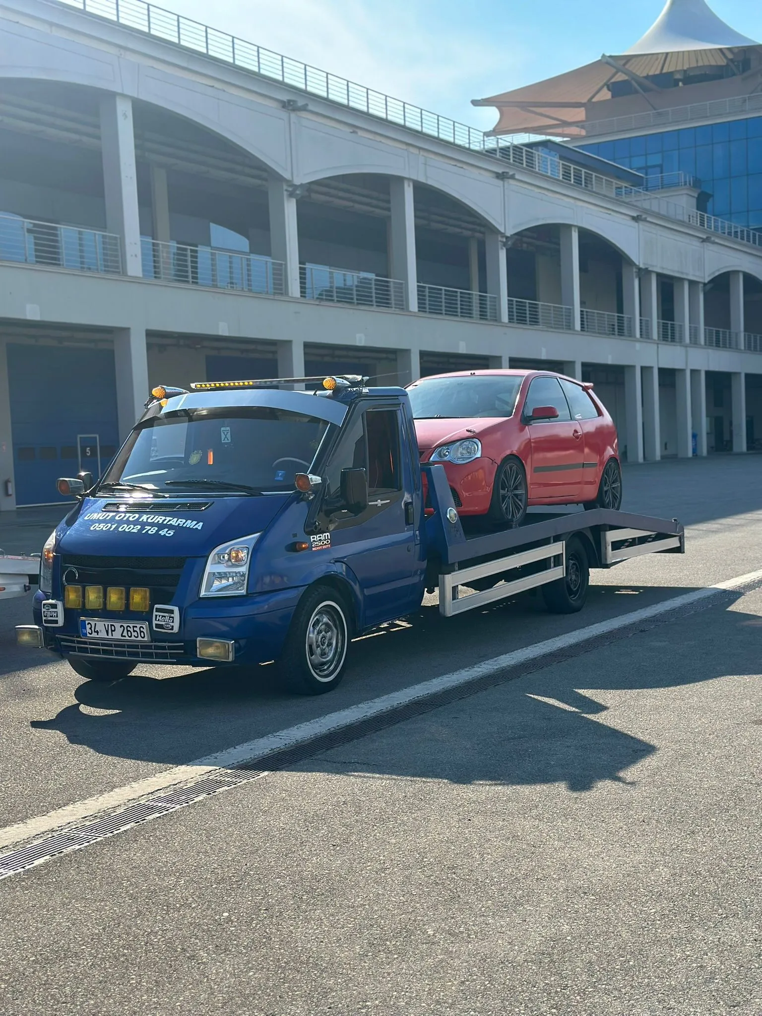 Acil Oto Yol Yardım Aracı