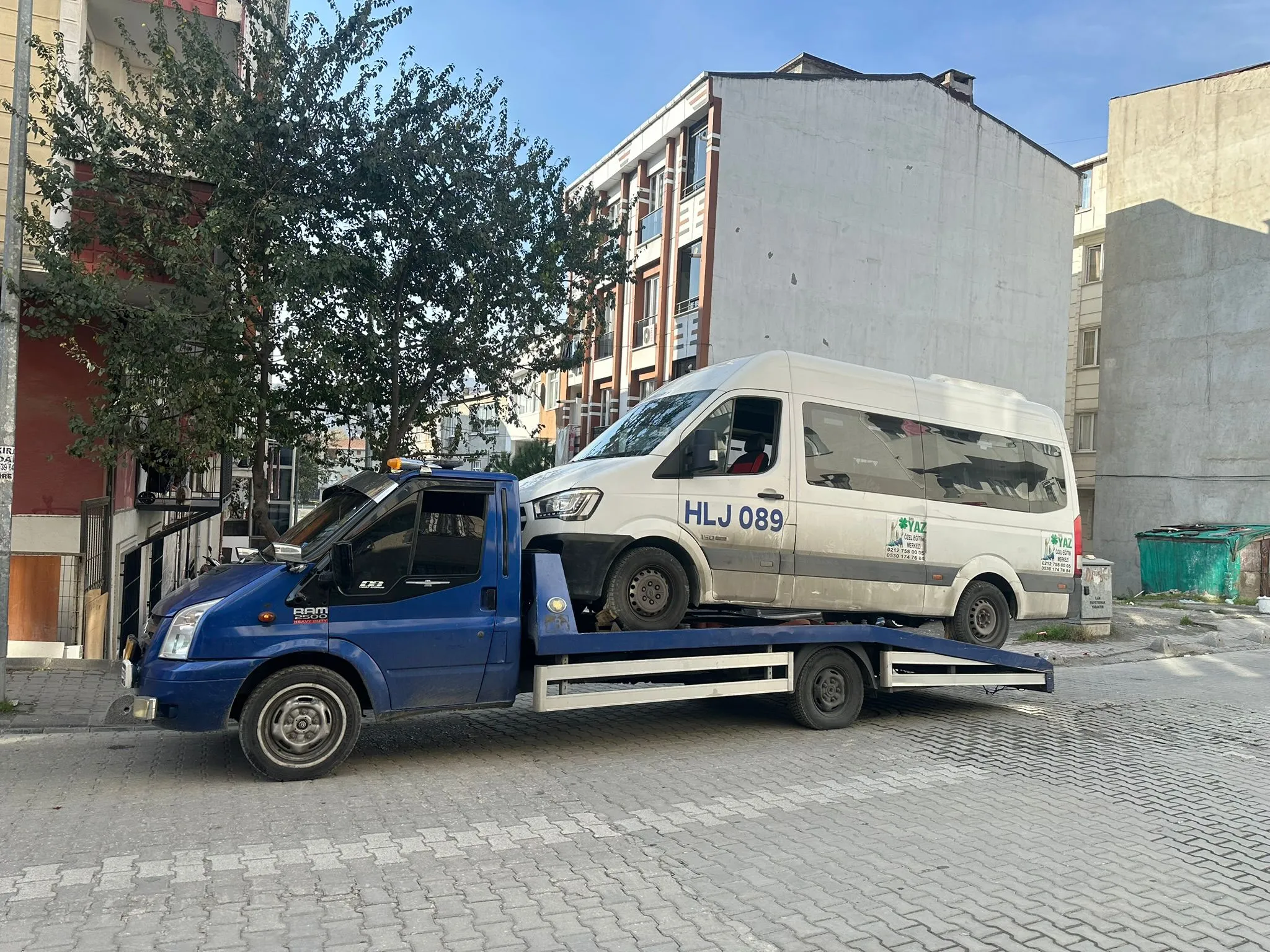 Acil Oto Yol Yardım Aracı