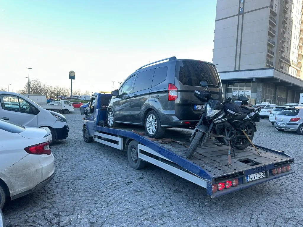 Acil Oto Yol Yardım Aracı